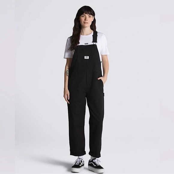 Vans Pants - EUC VANS Ground Work Black 100% Cotton Canvas Overalls Bibs